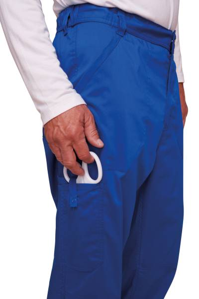 Pantalon cargo homme : Un vêtement pratique pour le personnel de santé à personnailser en Languedoc-Roussilon.