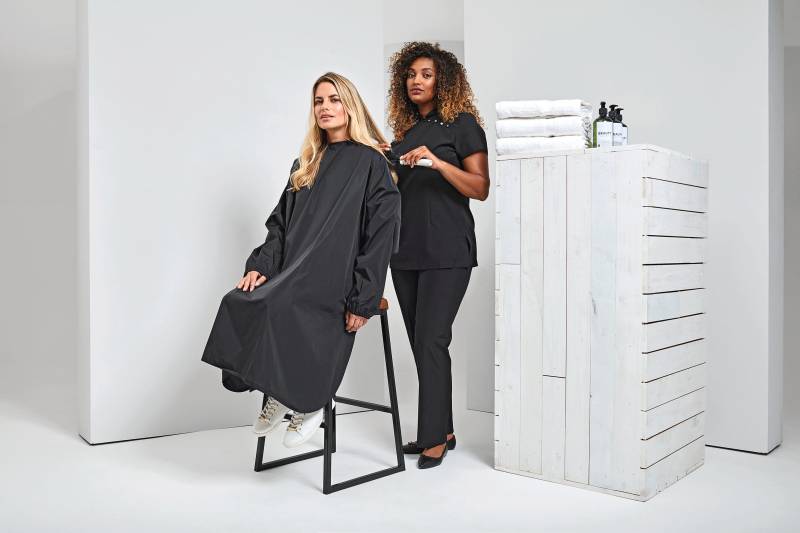 Robe professionnelle pour salon de coiffure avec marquage à Frontignan 