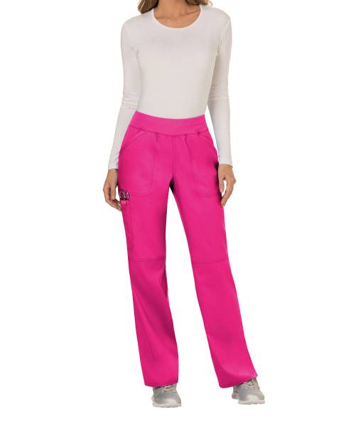 Pantalon cargo femme : Un vêtement pratique pour le personnel de santé à personnaliser à Montpellier en Languedoc-Roussilon.