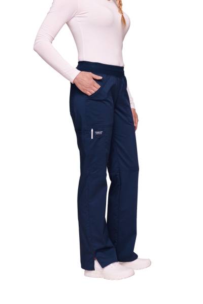 Pantalon cargo femme : Un vêtement pratique pour le personnel de santé à personnaliser à Montpellier en Languedoc-Roussilon.